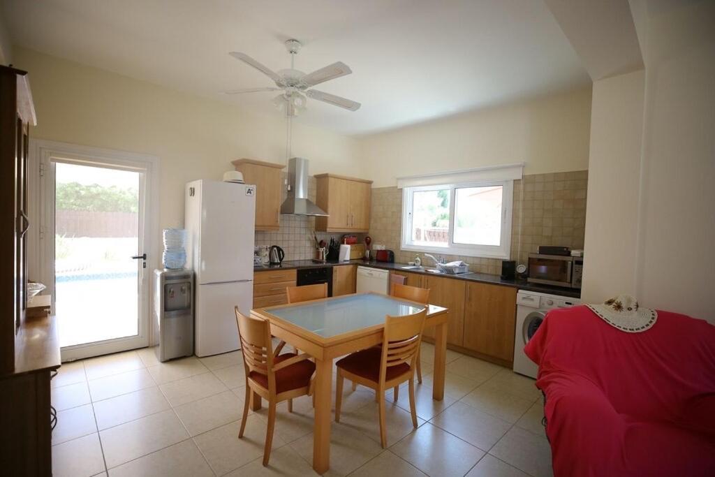 Unique Beach Luxurious Villas Ayia Napa Luaran gambar
