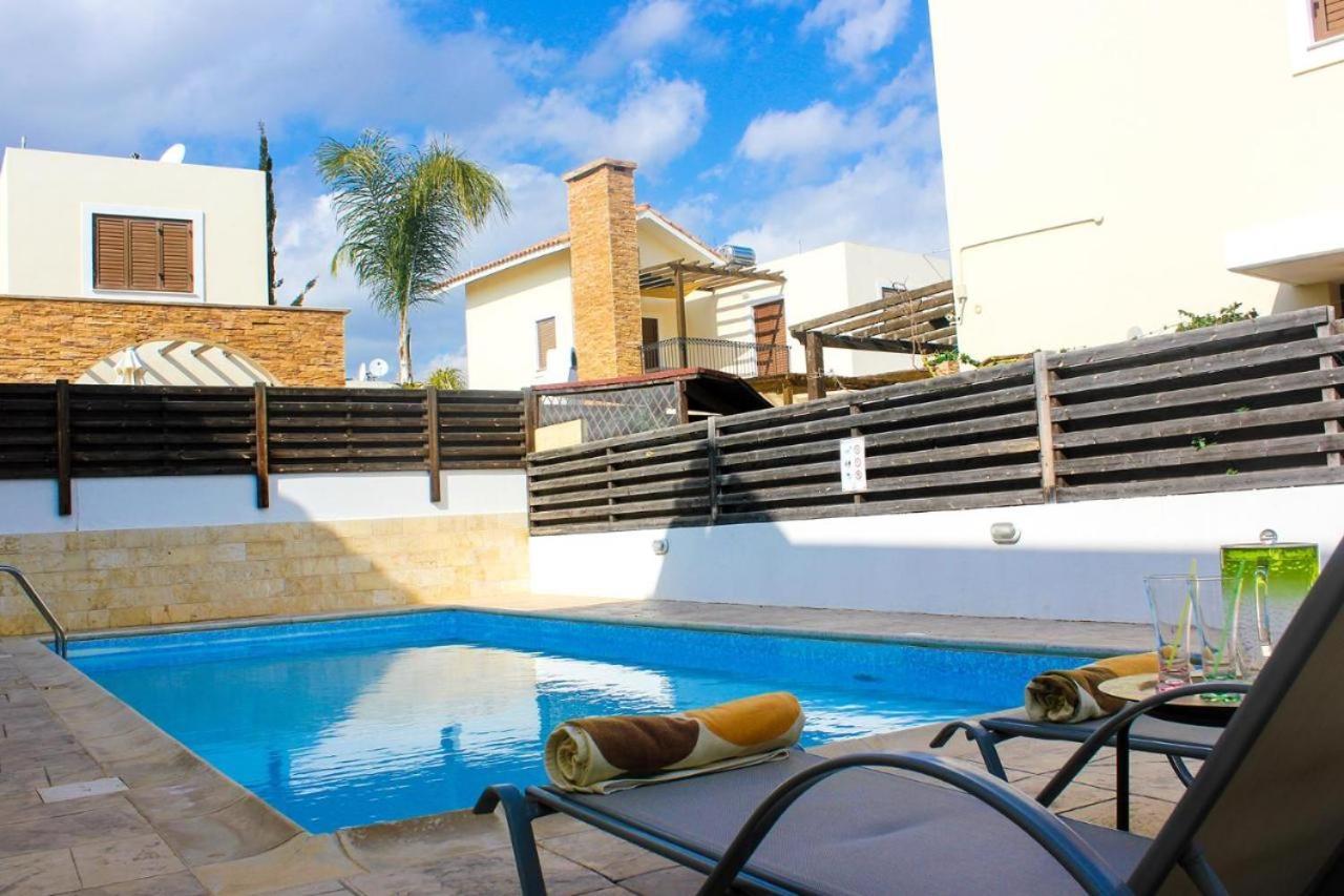 Unique Beach Luxurious Villas Ayia Napa Luaran gambar